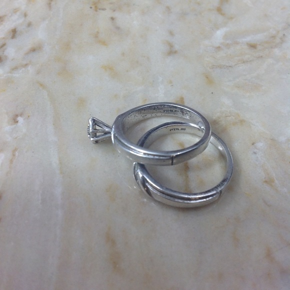 VTG STERLING  SILVER DIAMOND WEDDING RING SET - Picture 5 of 5